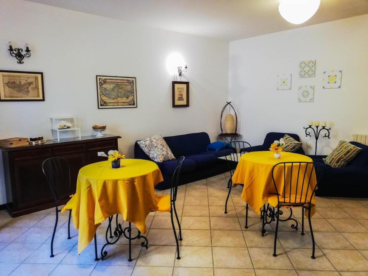 Terre Di Gratia Panzió Camporeale Kültér fotó